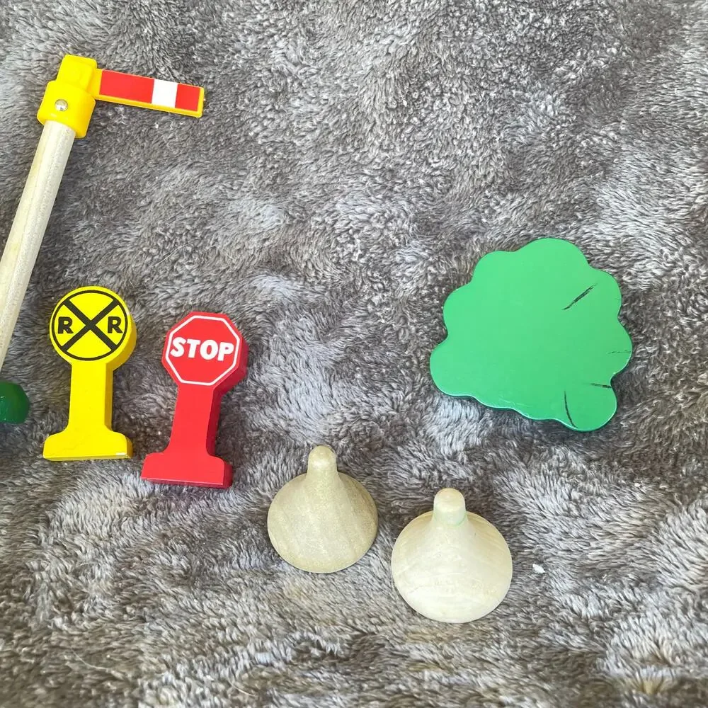 Vintage Thomas Train Wooden Tree Sign Replacement 2001 Gullane Train Playset Toy